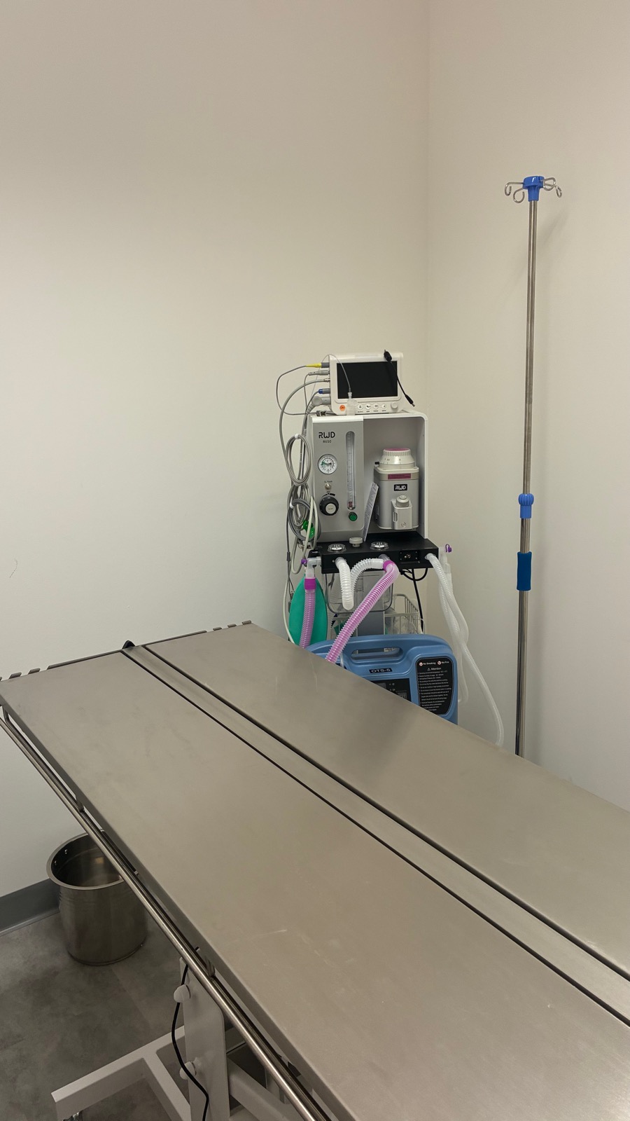 Surgical suite at the Colvet veterinary practice